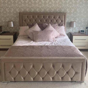 Divan Bed with 4 Drawers and Headboard
